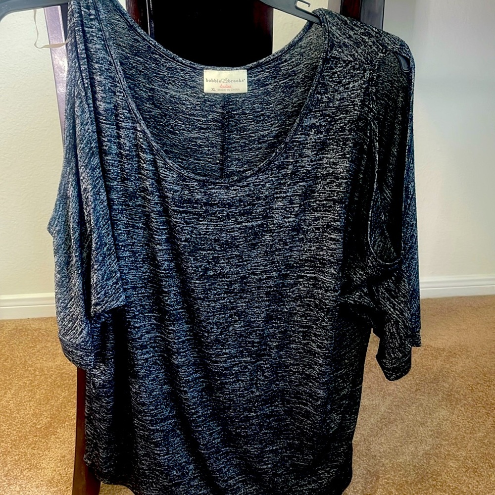 Grey/Black shirt